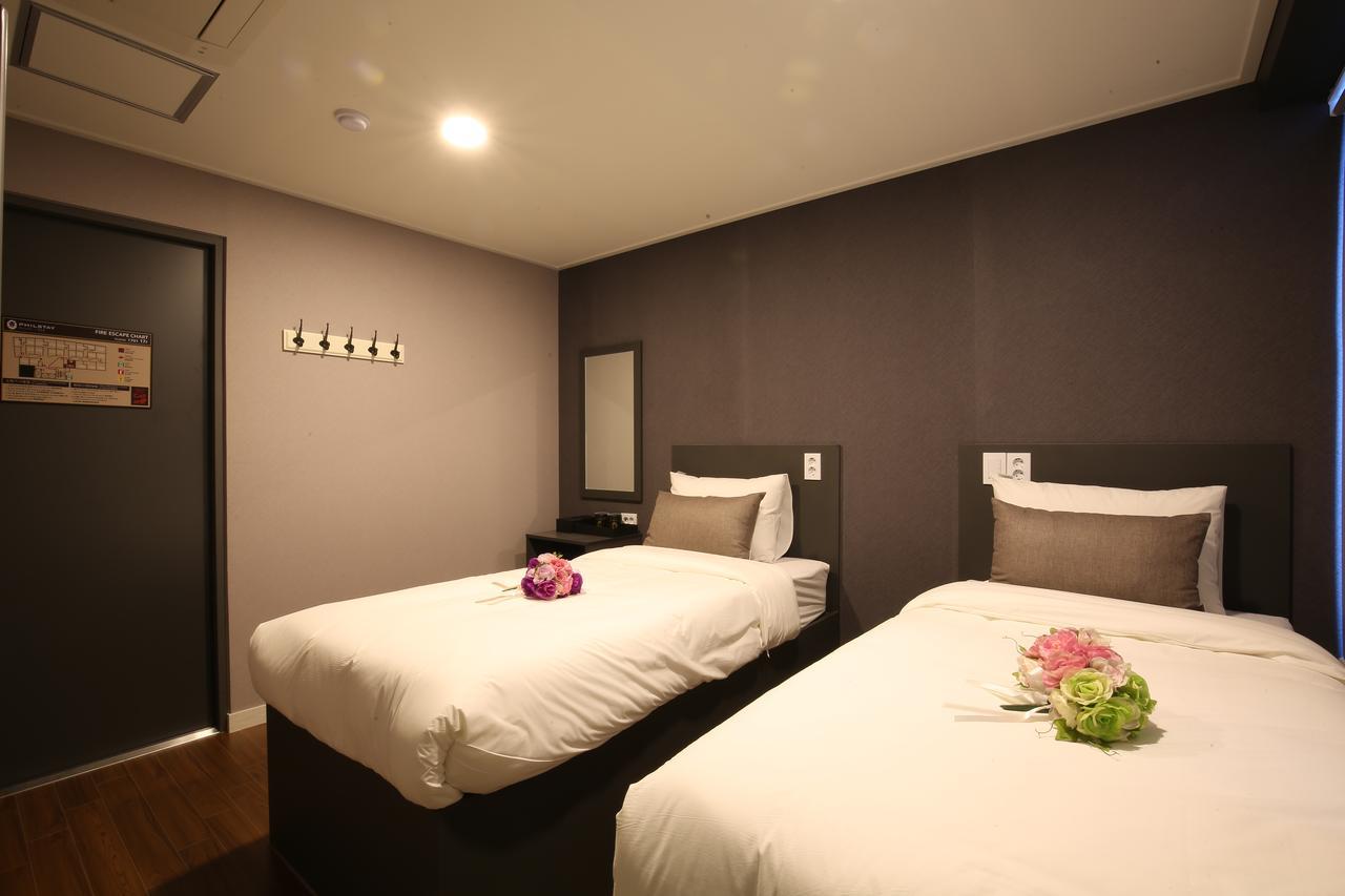 Philstay Myeongdong Сеул Стая снимка