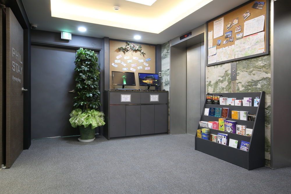 Philstay Myeongdong Сеул Екстериор снимка